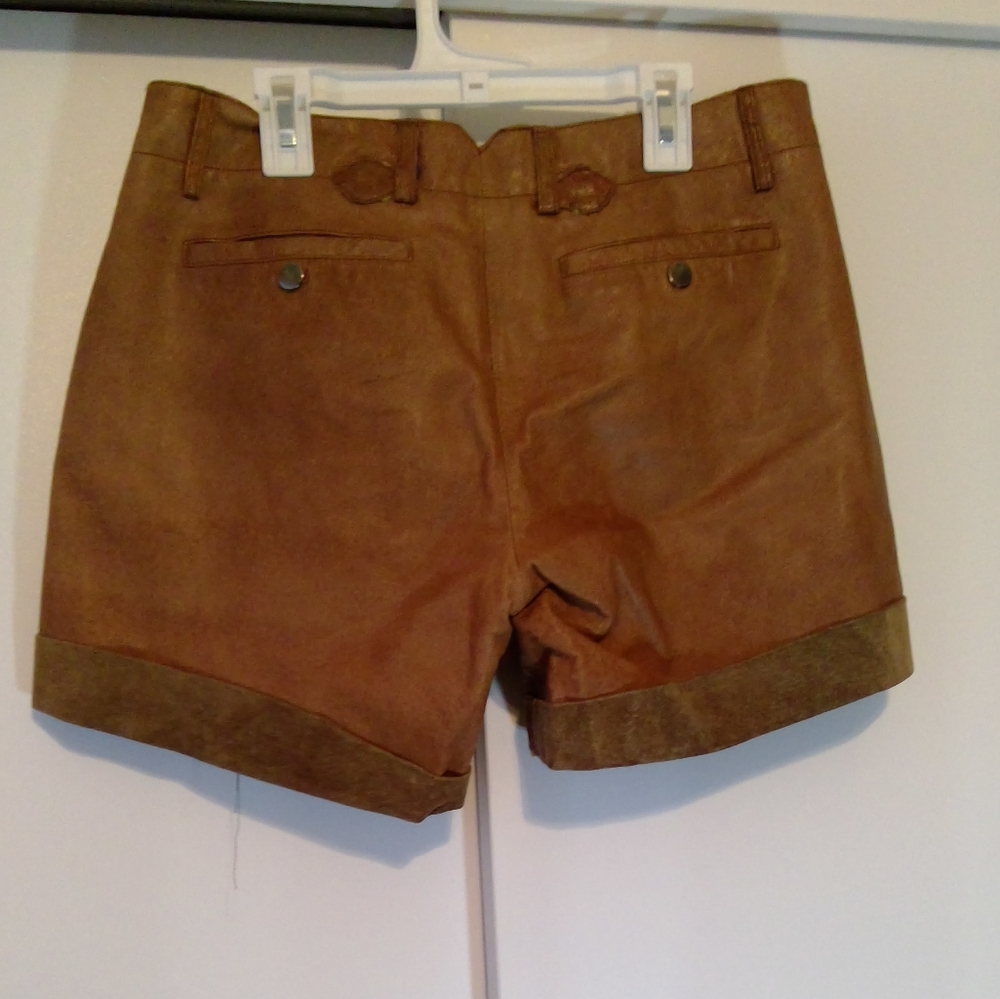 Tan Bermuda Shorts with Classic Straight-Leg Cut